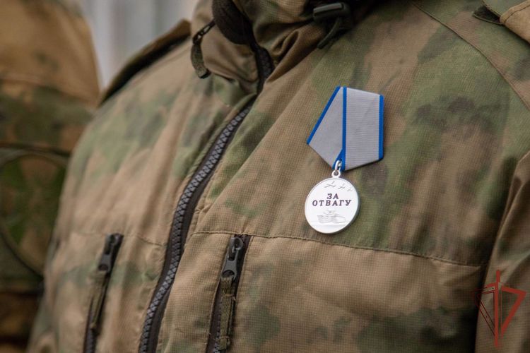 Памятное мероприятие, посвященное 42-летию Уральского округа Росгвардии, состоялось в Екатеринбурге