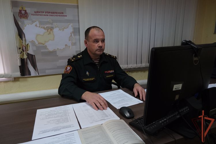 Учебный сбор инспекторов ВАИ и начальников контрольно-технических пунктов состоялся в Уральском округе Росгвардии