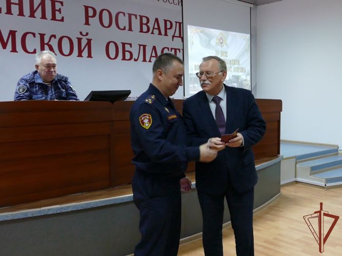 В Сибири прошли торжественные мероприятия, посвященные юбилею со Дня образования вневедомственной охраны Росгвардии 