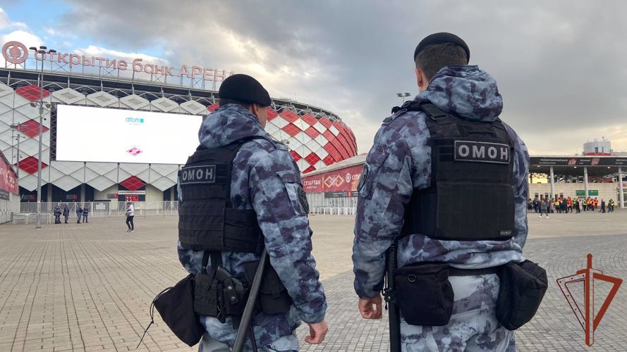 Росгвардейцы обеспечили правопорядок матчей РПЛ в Москве