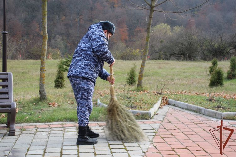 Акцию «На страже памяти» поддержали росгвардейцы в Кабардино-Балкарии  