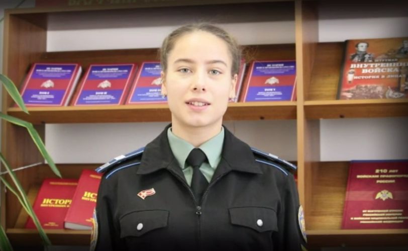 Мам с праздником поздравила Росгвардия на Урале 