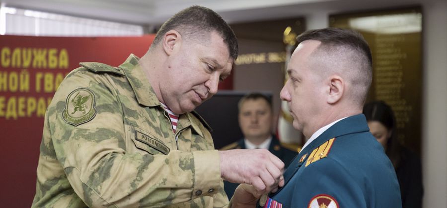 Генерал-полковник Игорь Ильяш поздравил коллектив ведомственного журнала с юбилеем