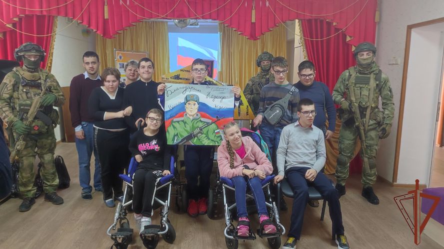 Видеоблагодарность записали росгвардейцы – участники спецоперации для поддержавших их детей из Крыма