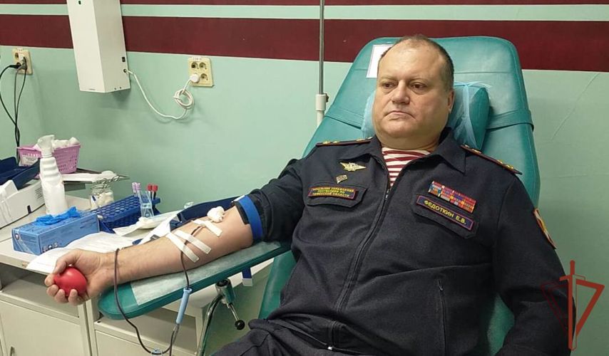 Акция Росгвардии «От сердца к сердцу» проходит в Тюмени  