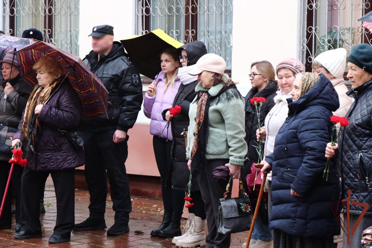 Память сотрудников и военнослужащих, погибших при исполнении служебного долга, почтили в Центральном округе Росгвардии  