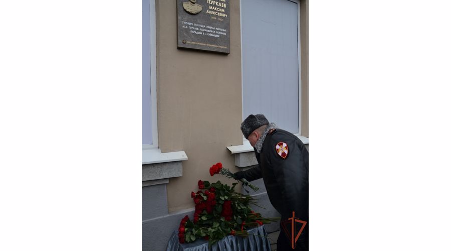 Военнослужащие Росгвардии приняли участие в Параде памяти «Дорогой Победы» в Самаре 