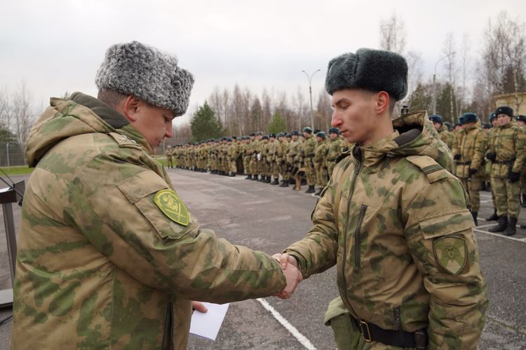 Командующий СЗО Росгвардии поздравил  военнослужащих подразделений РХБЗ с праздником 