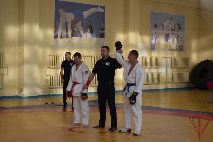 Завершился чемпионат Уральского округа по рукопашному бою