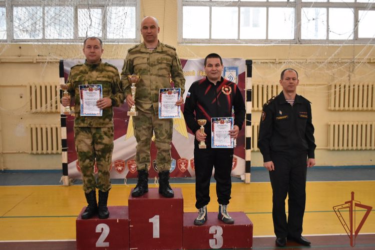 Завершился чемпионат Уральского округа по рукопашному бою