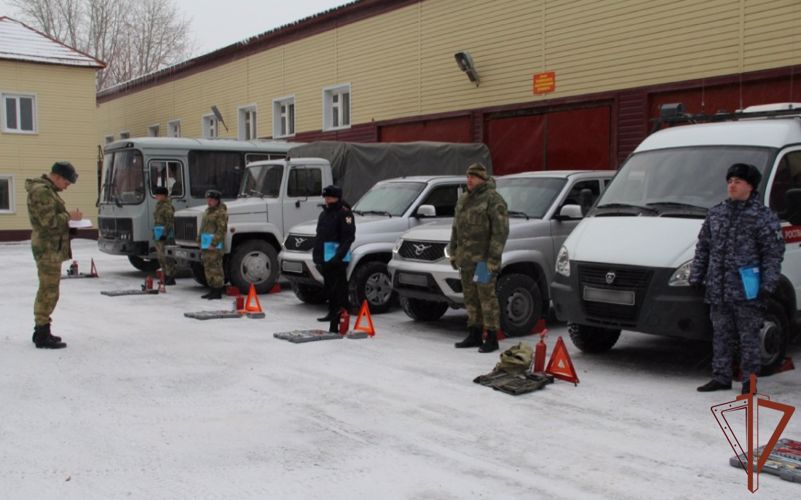 Вооружение и техника Уральского округа Росгвардии подготовлены к зимнему периоду эксплуатации