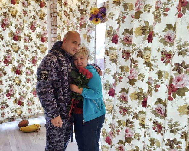 В Калининградской области в подразделениях вневедомственной охраны Росгвардии прошли мероприятия, приуроченные ко Дню матери