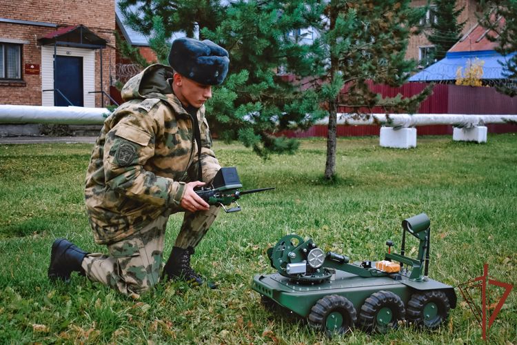 В Центре подготовки личного состава Северо-Западного округа Росгвардии состоялся выпуск специалистов (видео)