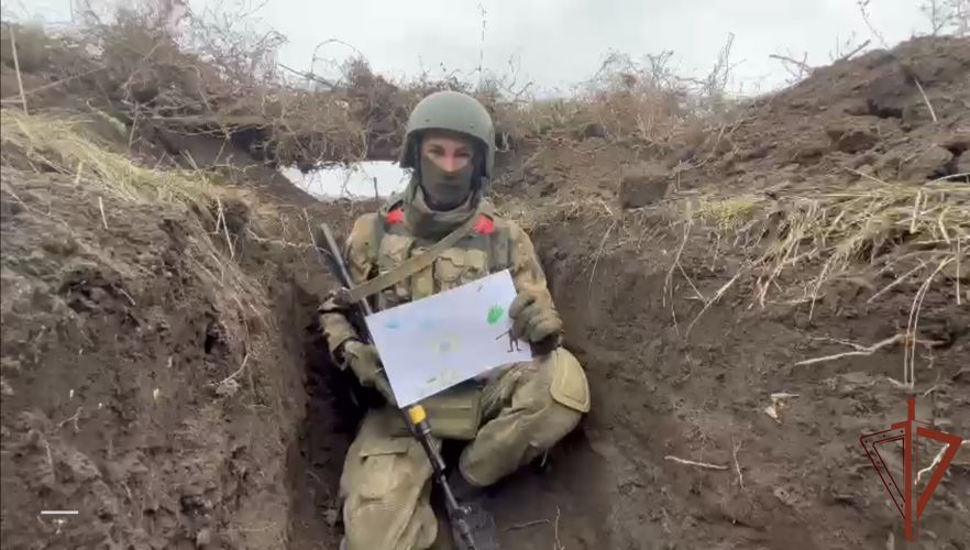 Росгвардейцы — участники специальной военной операции поблагодарили поддержавших их детей из Подмосковья 