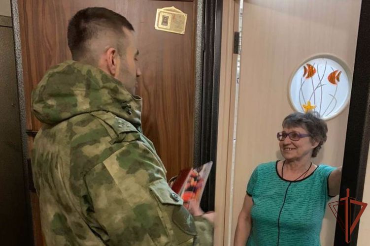 В Уральском округе Росгвардии отметили День матери