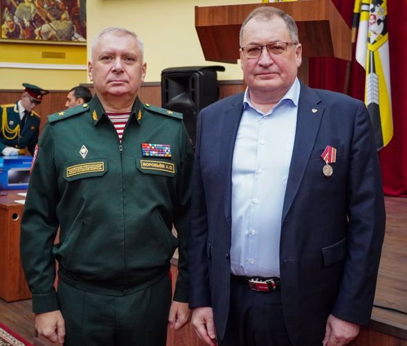 Командующий СЗО Росгвардии поздравил  военнослужащих подразделений РХБЗ с праздником 