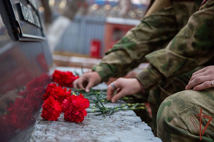В преддверии Дня народного единства  росгвардейцы на Урале проводят праздничные  тематические мероприятия