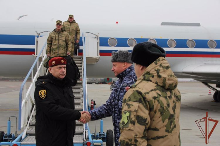 Командующий СЗО Росгвардии проверил организацию обеспечения общественной безопасности в Калининграде