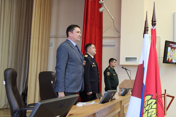 В Липецке и Твери росгвардейцам вручили государственные награды
