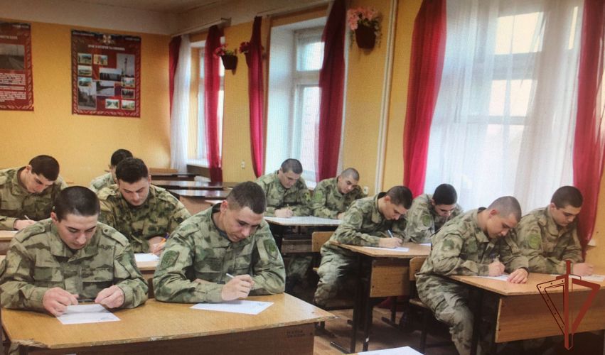 Росгвардейцы Северо-Кавказского округа поддержали акцию «С любовью к маме»