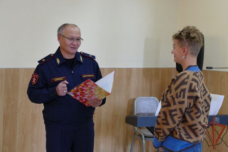 В Сибири росгвардейцы провели комплекс мероприятий посвящённых Дню матери