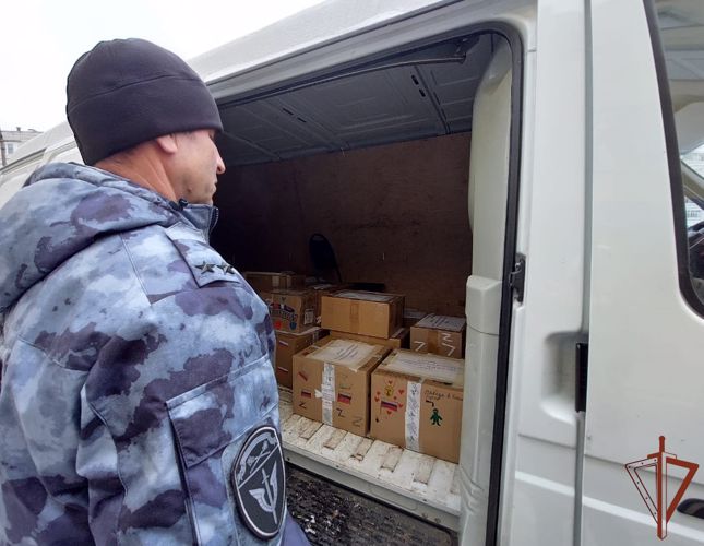 Школьники из Ярославля написали письма росгвардейцам-участникам спецоперации