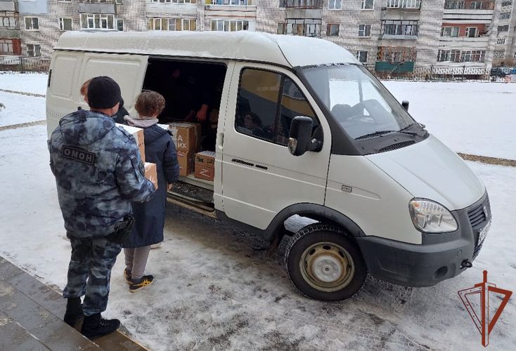 Школьники из Ярославля написали письма росгвардейцам-участникам спецоперации