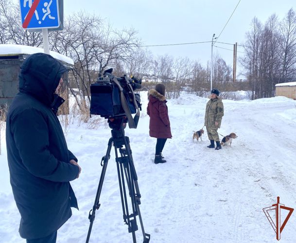 Многодетная мама, прапорщик Елена Морозова стала героиней телесюжета ГТРК «Магадан»