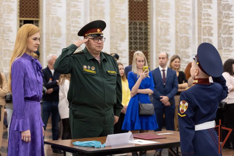 Воспитанники МПКУ им. М.А. Шолохова Росгвардии дали торжественную клятву кадета в Музее Победы