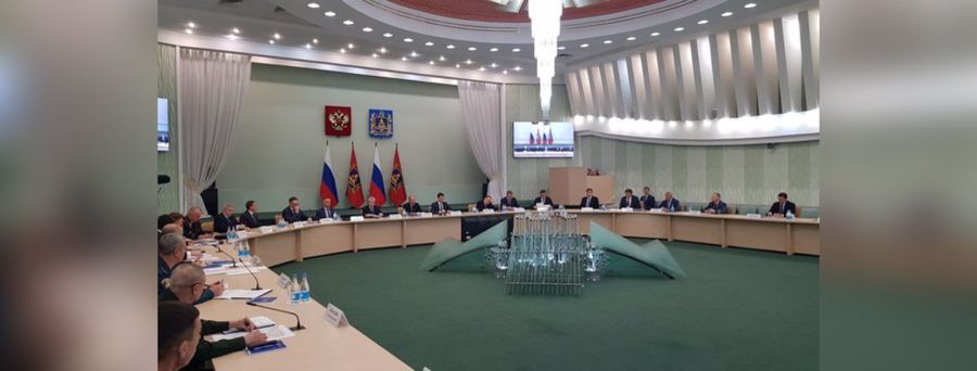 Заместитель директора Росгвардии генерал-полковник полиции Сергей Лебедев принял участие в совещании по обеспечению безопасности в регионах Центральной России