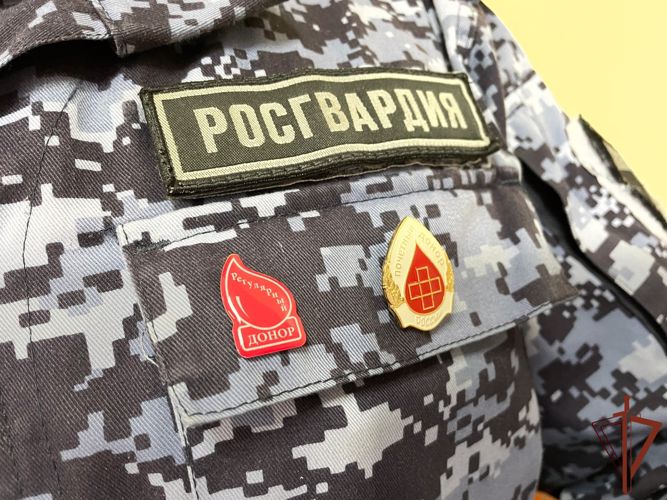 Росгвардейцы пополнили банк крови медучреждений Саратова