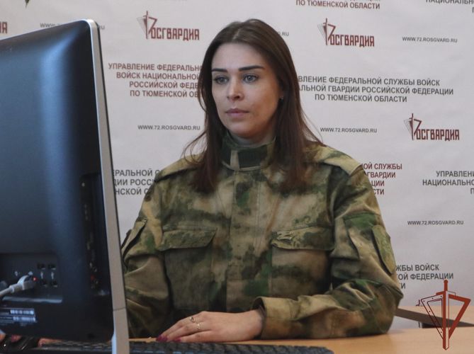 Росгвардейцы на Урале принимают участие в мероприятиях по случаю Дня Конституции России (видео)