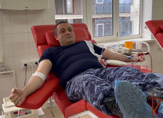 В акции «От сердца к сердцу» приняли участие росгвардейцы Северной Осетии