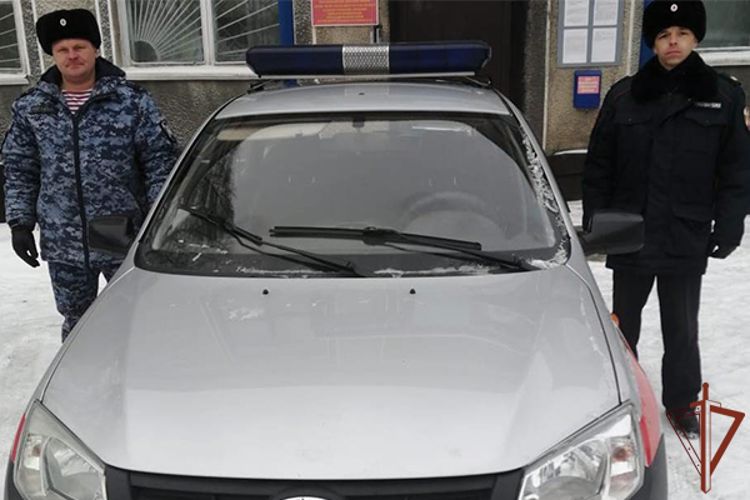 Патруль Росгвардии разыскал пропавшего ребенка в Томской области