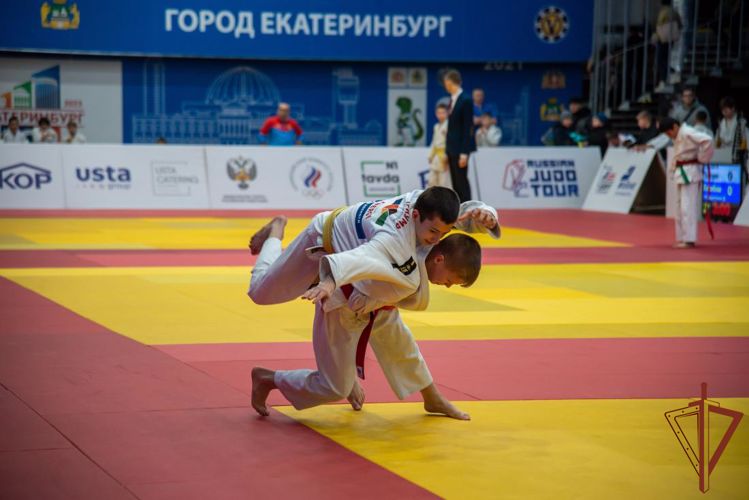 Турнир памяти Героя России Леонида Валова 20-й раз состоялся в Екатеринбурге (видео)