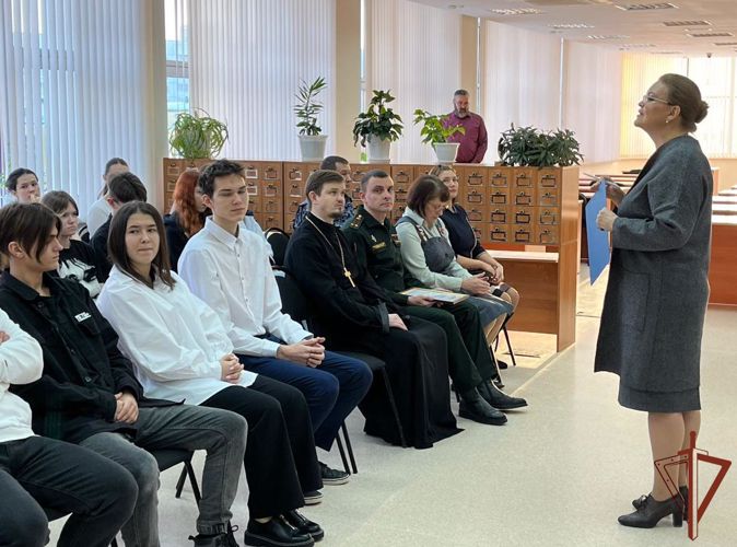 Росгвардия приняла участие во всероссийском патриотическом проекте «Парта Героя» в Югре