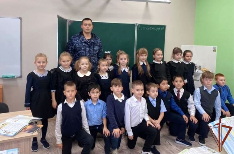 В День неизвестного солдата росгвардейцы приняли участия в памятных мероприятиях в Подмосковье