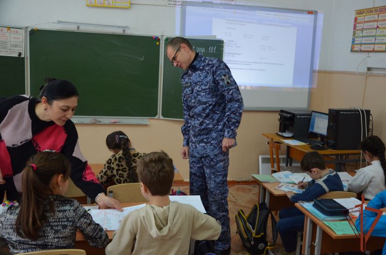 Школьники из Кабардино-Балкарии присоединились к акции письмо солдату (видео)