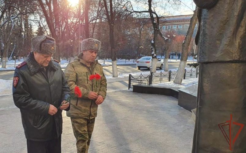 В Уральском округе Росгвардии проходят мероприятия, посвященные Дню героев Отечества (видео)