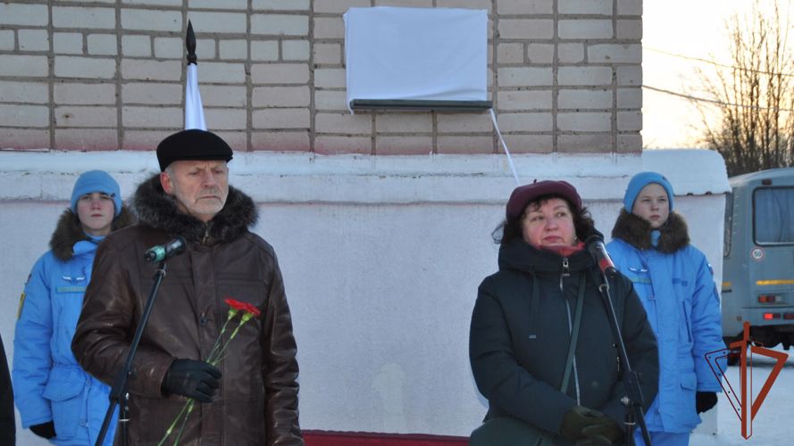 Память о погибшем в ходе СВО росгвардейце увековечили в Кирове