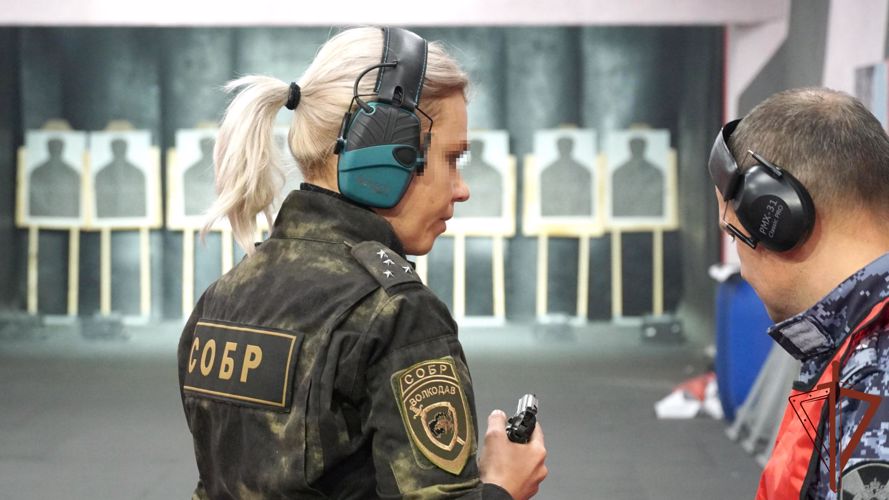 В Кирове завершился чемпионат Приволжского округа Росгвардии по лыжным гонкам и служебному двоеборью