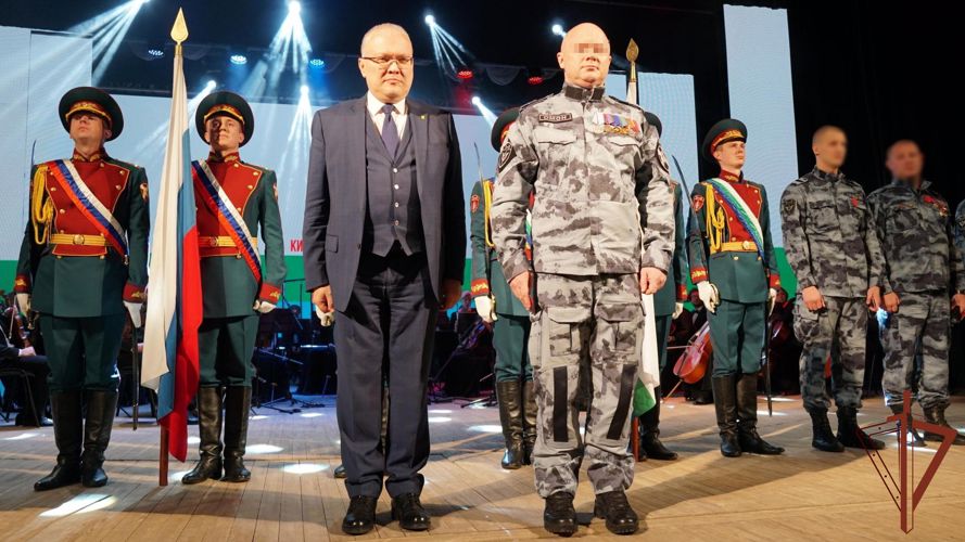 Глава Кировской области вручил государственные награды росгвардейцам