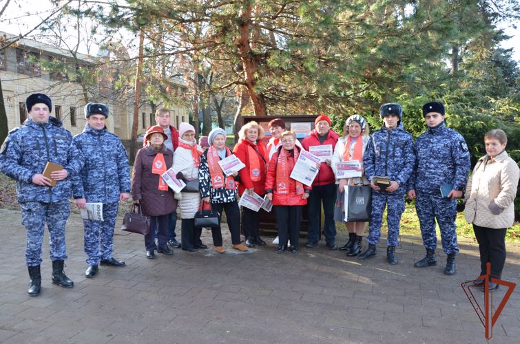 Росгвардия в Кабардино-Балкарии поддержала общероссийскую акцию «Дарите книги с любовью»