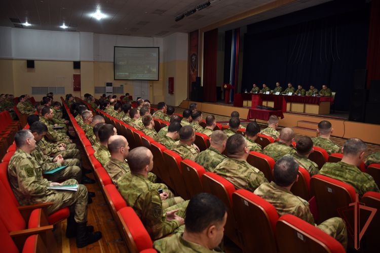 В грозненском соединении Росгвардии подведены итоги служебно-боевой деятельности за 2022 год
