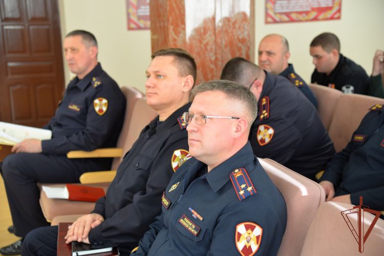 Врио командующего Уральским округом подвел итоги служебно-боевой деятельности управления ведомства по Свердловской области