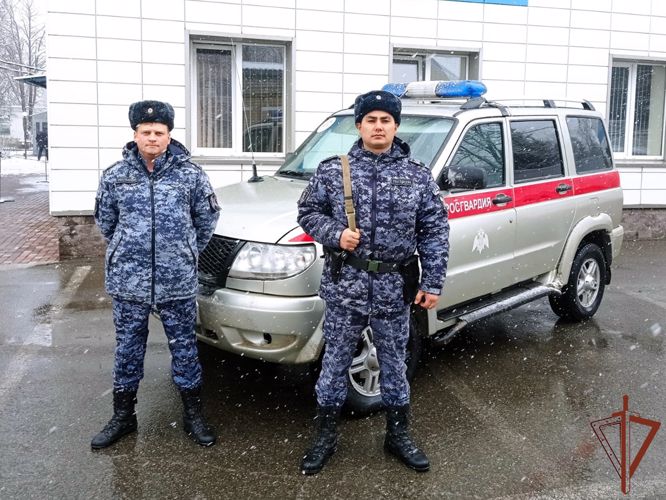 Росгвардейцы локализовали очаг возгорания в частном домовладении в Ставрополе