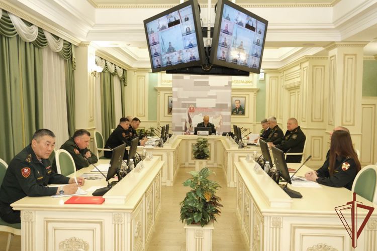 Заседанием итогового военного совета завершился оперативный сбор с руководящим составом в Хабаровске