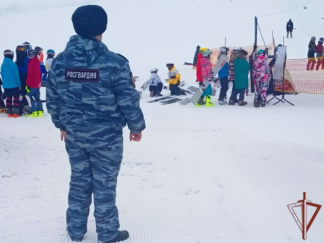 Росгвардия обеспечила безопасность II этапа кубка России по сноуборду в Кузбассе