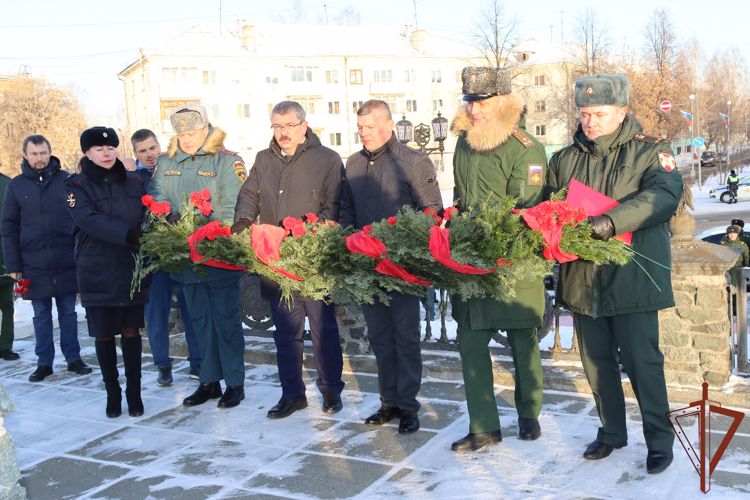 В Уральском округе Росгвардии состоялись мероприятия в рамках Дня героев Отечества