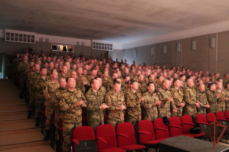 Концерт для участников специальной военной операции и мобилизованных граждан состоялся в озёрском соединении Росгвардии